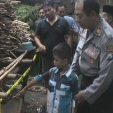 Seorang Ibu Tega Bunuh Anak dan Mengubur di Septic Tank