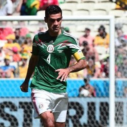 Rafael Marquez Lanjut di Verona
