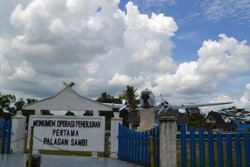 Ini Dia Tempat Terjun Payung Pertama Kali di Indonesia