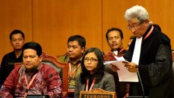 Adnan Buyung: Kaget Saya Prabowo Sebut Pilpres Menyakitkan Hati