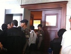 Pengamanan Memasuki Ruang Sidang MK Tak Terlalu Ketat