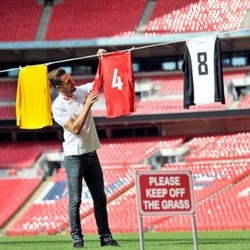 Sebelum Community Shield, Ramsey Jemur Baju Dulu di Wembley