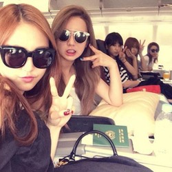 A Pink Terbang ke Jakarta Tanpa Eunji