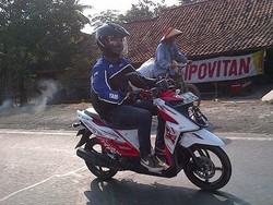 Naik Skutik, Perjalanan Mudik Jadi Wus-wus!