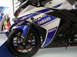 Yamaha R25 Rambah Vietnam