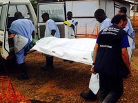 Korban Virus Ebola Terus Bertambah