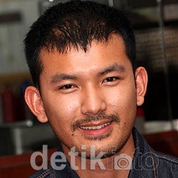 Rio Dewanto Ingin Punya 4 Anak