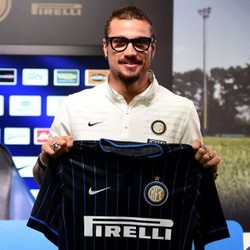 Osvaldo Ingin Bertahan Lama di Inter