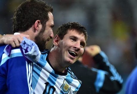Main Bareng Messi Tak Buat Higuain Terpikat Barcelona