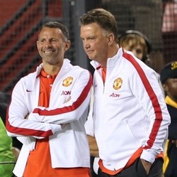 Giggs Mengaku Nyaman Jadi Asisten Van Gaal