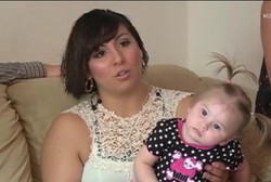 Ibunya Tersambar Petir Saat Hamil, Rambut Kimberly Berdiri Tegak Saat Lahir