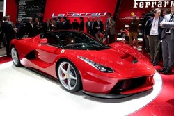 Mobil Ini Naik Harga Sampai Rp 20 Miliar