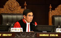 Sidang Dilanjutkan, MK Berikan Izin KPU Buka Kotak Suara