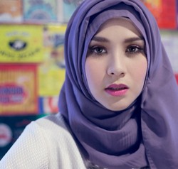 Zaskia Mecca Jadikan Fenomena Jilboobs Sebagai Introspeksi Diri