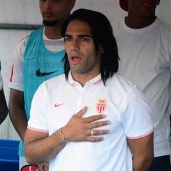 Liverpool Dikabarkan Siap Salip Madrid untuk Dapatkan Falcao