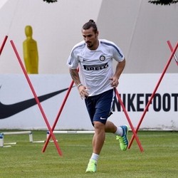 Mazzarri Mengaku Sudah Lama Naksir Osvaldo