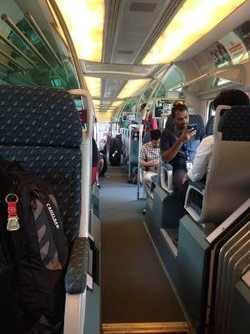 Begini Rasanya Naik KLIA Ekspres di Malaysia