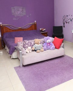 Tamara Tyasmara Pilih Serba Ungu untuk Kamarnya