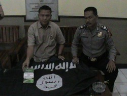 Ecep si Pemasang Bendera ISIS Dibebaskan, hanya Dikenai Wajib Lapor