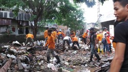 Banjir di Pondok Jaya Pela Mampang Surut, Dinas PU Perbaiki Tanggul