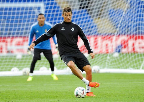 Ronaldo Mencari Piala Super Eropa Pertamanya