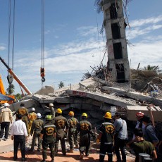 Gedung 6 Lantai Ambruk di Thailand, 3 Orang Tewas dan 17 Luka-luka