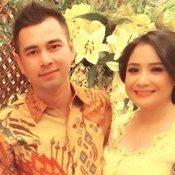 Sudah Pesan Busana Pernikahan, Raffi Ahmad?