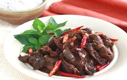 Tumis Ampela dan Ikan Panggang, Sajian Praktis dengan Kecap Manis