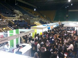 Ratusan Pemburu Kerja Padati Istora Senayan