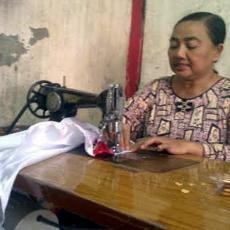 Berkah Agustusan, Omset Pengrajin Bendera Merah Putih Capai Rp 230 Juta