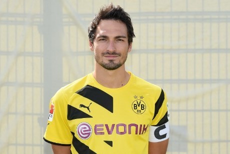 Klopp: Hummels Takkan ke Mana-mana