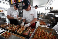 Inilah Katering Bersertifikat Halal untuk Pesta Pernikahan dan Urusan Bisnis