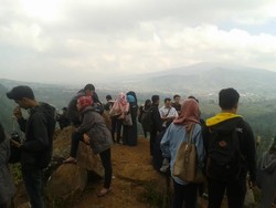 Yang Mau Selfie di Tebing Karaton, Jangan Lupa Perhatikan Pesan Juru Kunci ini