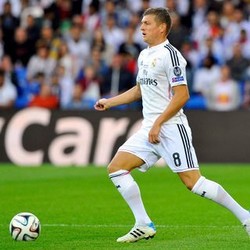 Mengukur Performa Perdana Kroos dan Rodriguez