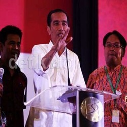 Akankah Jokowi Naikkan Harga BBM? Ini Kata Tim Transisi