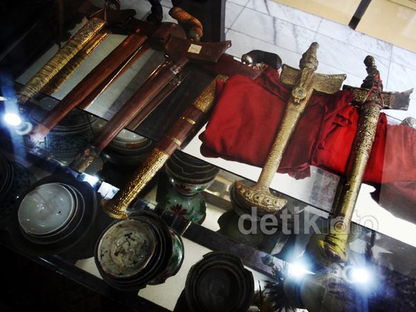 Benda-benda Bersejarah Ini Berusia Ratusan Tahun