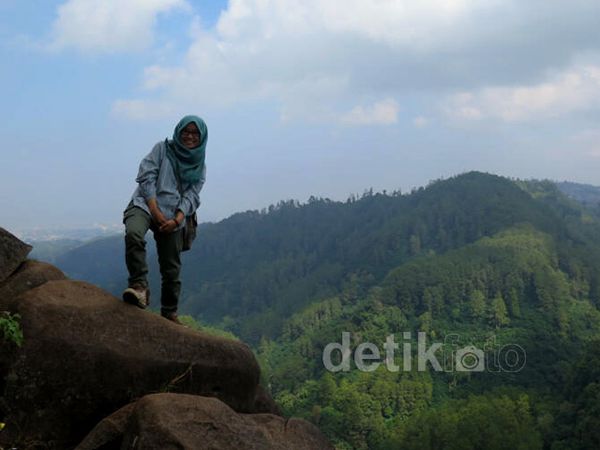 Tebing Karaton, Tempat Selfie Paling Cihuy di Bandung