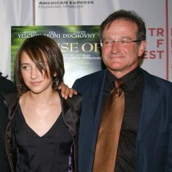 Ketiga Anak Robin Williams Akhirnya Buka Suara Soal Kematian Sang Ayah