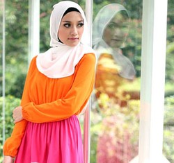 Hijab Hunt 2014: Mega Iskanti, Ditolak Kuliah di Luar Negeri Karena Berhijab