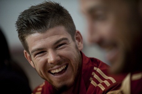 Liverpool Sepakati Transfer Alberto Moreno