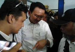 Ahok: Tunjangan PNS DKI Harus Sama Seperti Perusahaan Minyak