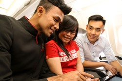 Akhir 2014, AirAsia Bakal Punya WiFi di Pesawat