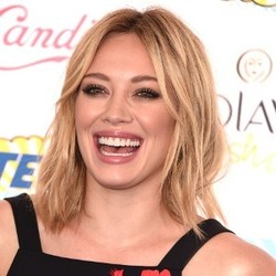 Rilis Dua Lagu Baru, Hilary Duff Siapkan Album ke-6