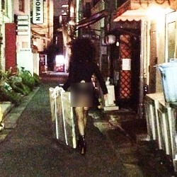 Jalan-jalan di Jepang, Lady Gaga Pamer Underwear