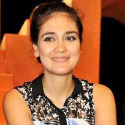 Luna Maya Rayakan Ulang Tahun Berdua Bareng Pacar?