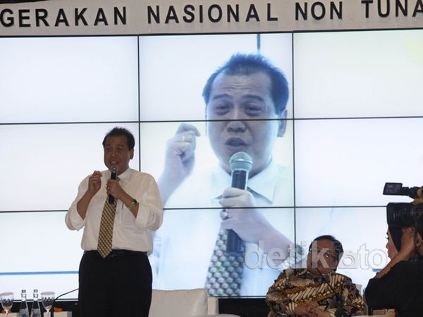Pencanangan Gerakan Nasional Non Tunai