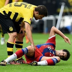 Javi Martinez Diperkirakan Absen 7 Bulan