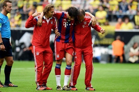 Javi Martinez Diduga Alami Cedera Ligamen Lutut