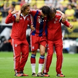 Javi Martinez Diduga Alami Cedera Ligamen Lutut