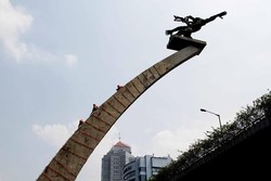 Terganggu Jalan Layang, Patung Pancoran Diusulkan Dipindahkan